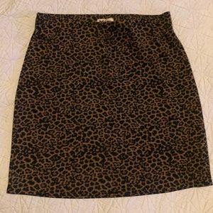 Leopard skirt